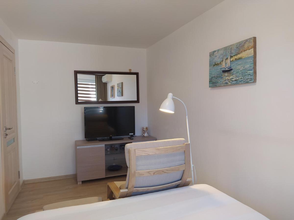 Nidos Laivas Appartement Buitenkant foto